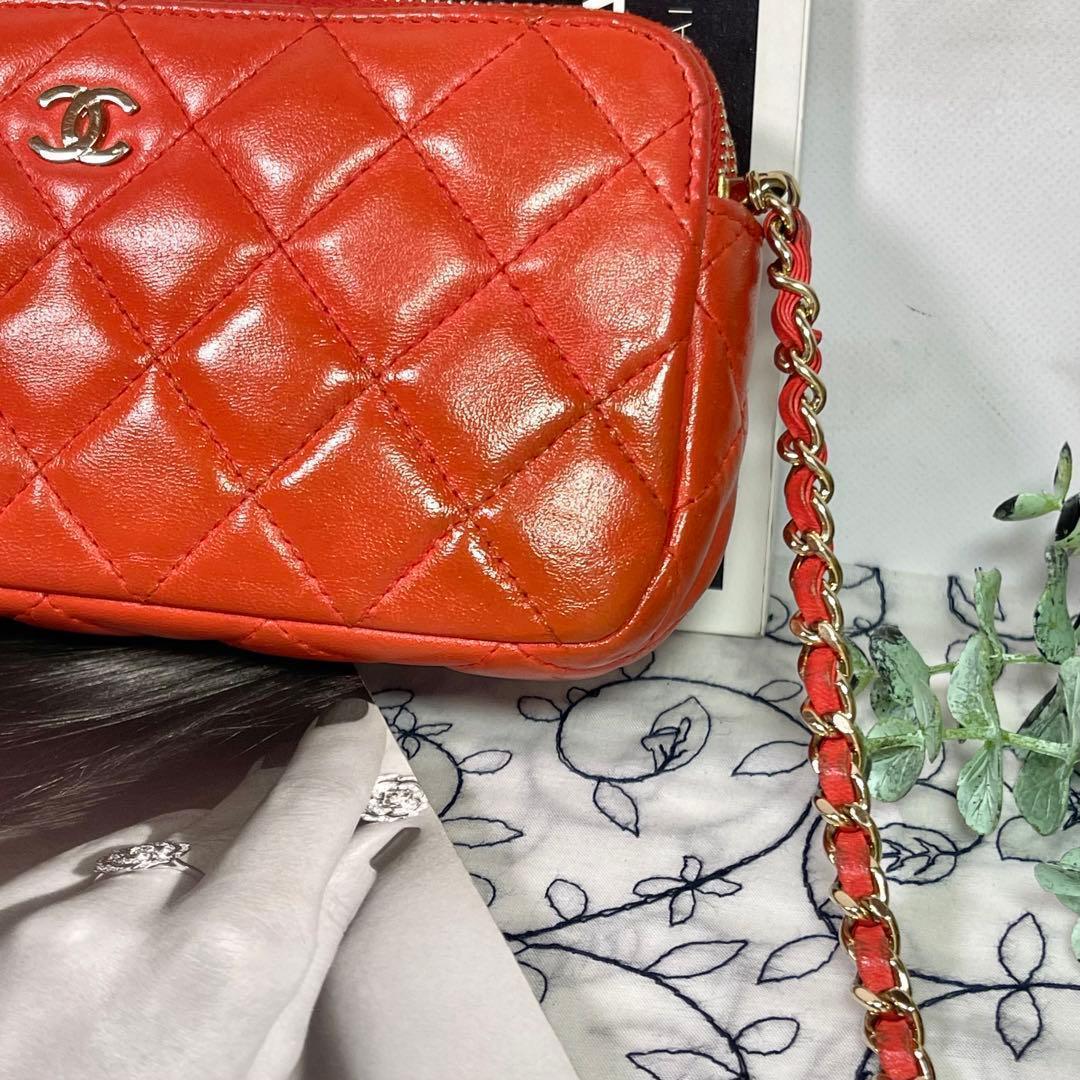Chanel Chain Wallet Lamb Quilted — view 5