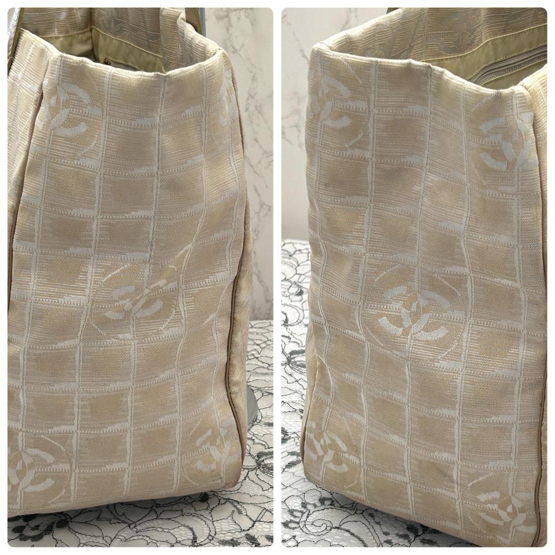 Chanel New Travel Line Tote Bag MM — view 4