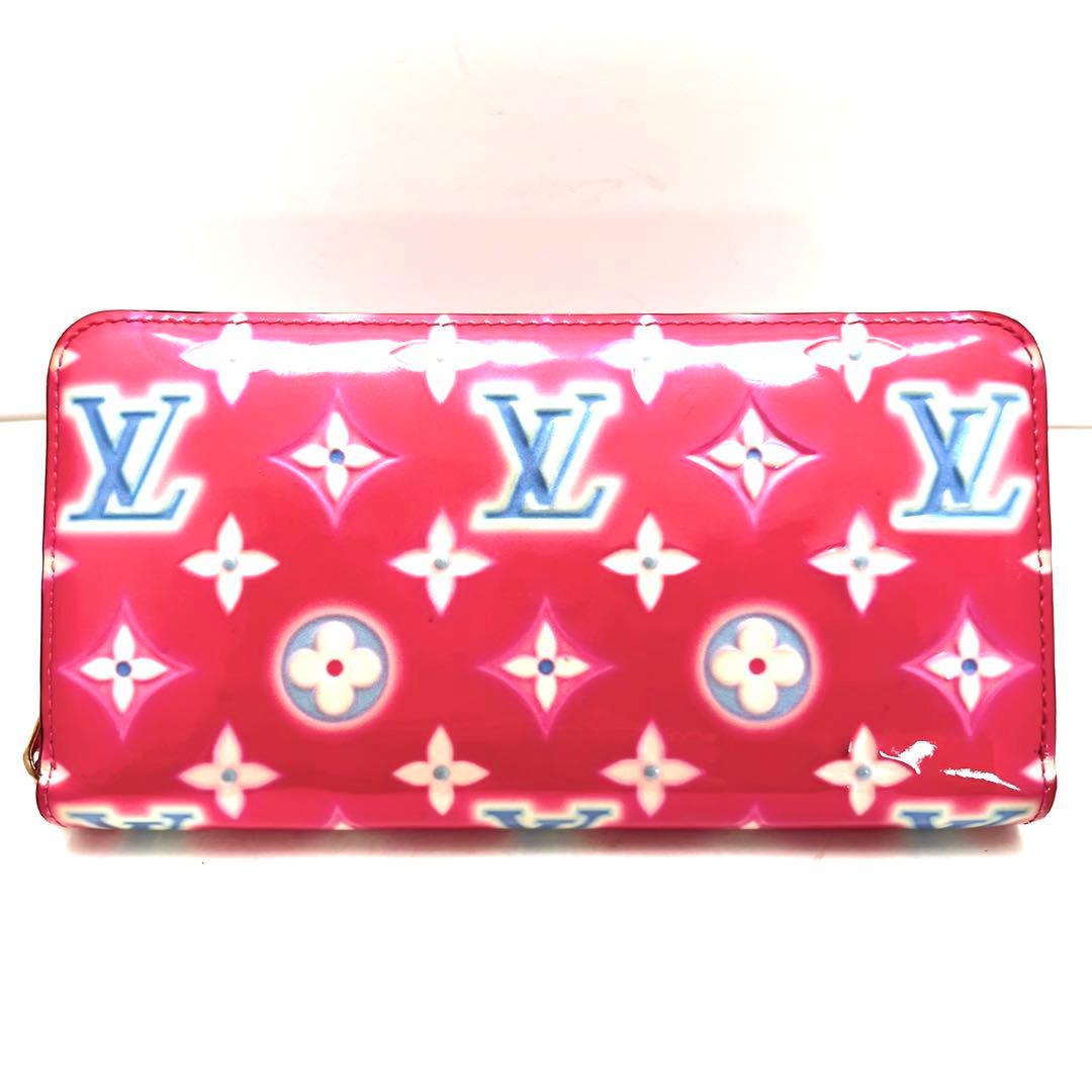 Louis Vuitton Limited Zippy Wallet — view 4