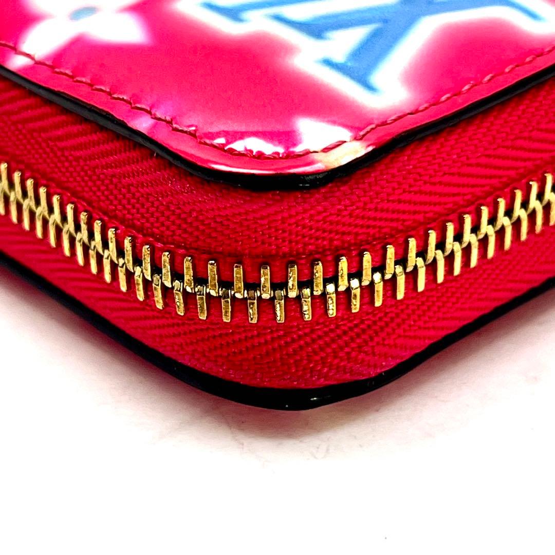 Louis Vuitton Limited Zippy Wallet — view 7