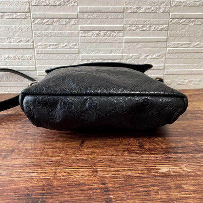 Gucci GG Guccissima Leather Shoulder Bag Messenger All Over Print Black — view 5