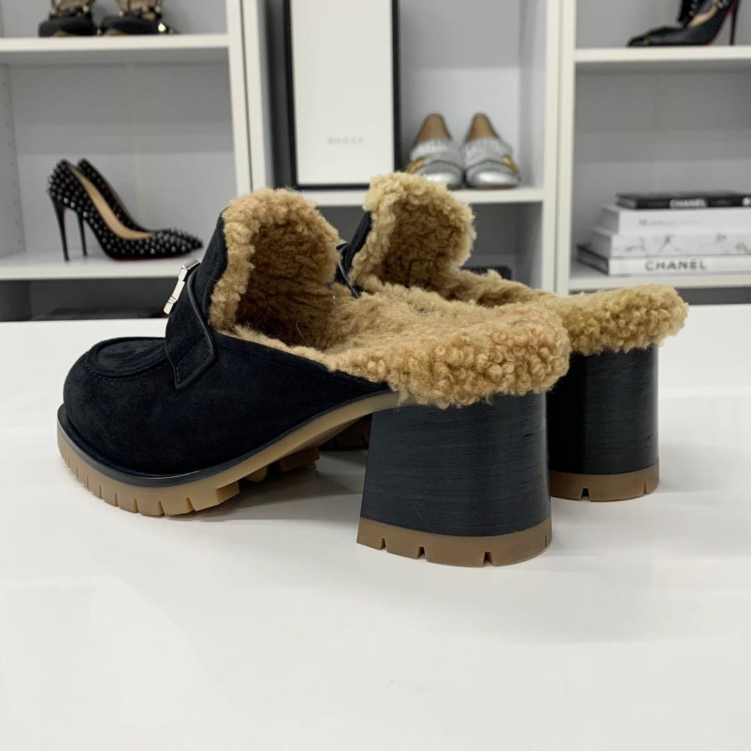 Hermes Flor 60 H Suede Shearling Constance Mules — view 5