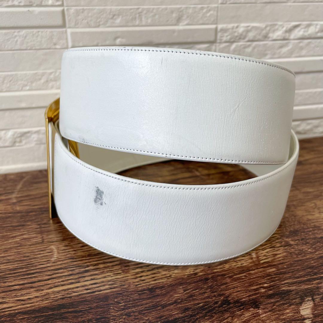 Chanel Leather CC Logo Gold Buckle Belt Thick White — view 4