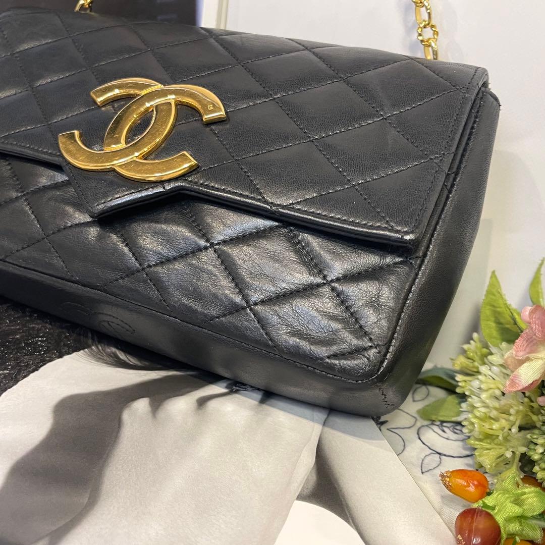 Chanel Vintage Jumbo CC Logo Quilted Shoulder — view 5