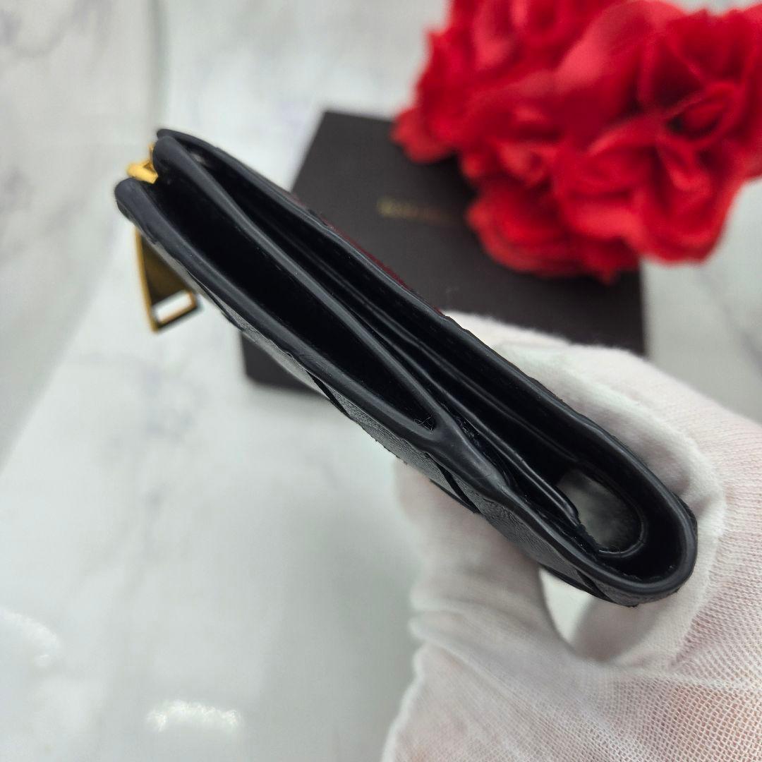 Bottega Veneta Maxi Intrecciato Fold Wallet Black — view 9