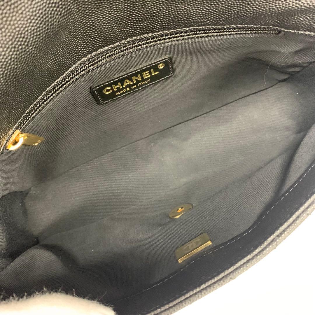 Chanel Quilted Turnlock CC Logo Double Chain Shoulder Bag — view 7