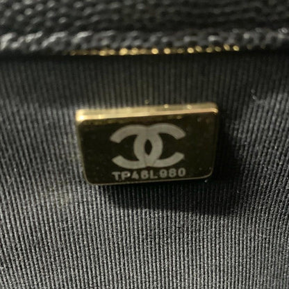 Chanel Quilted Turnlock CC Logo Double Chain Shoulder Bag — view 8