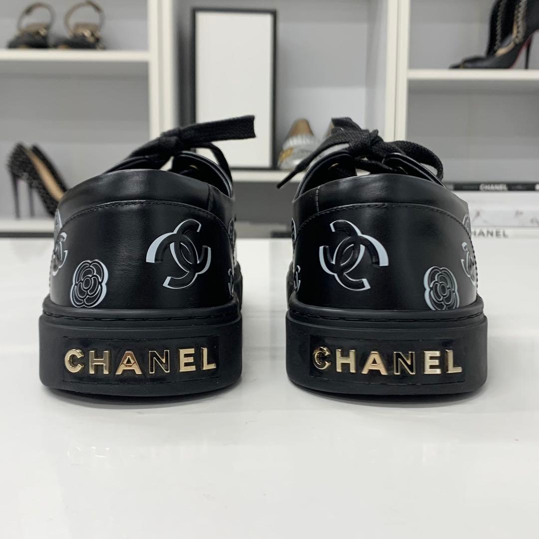 Chanel CC Logo Camellia Leather Fabric Sneakers Black — view 5