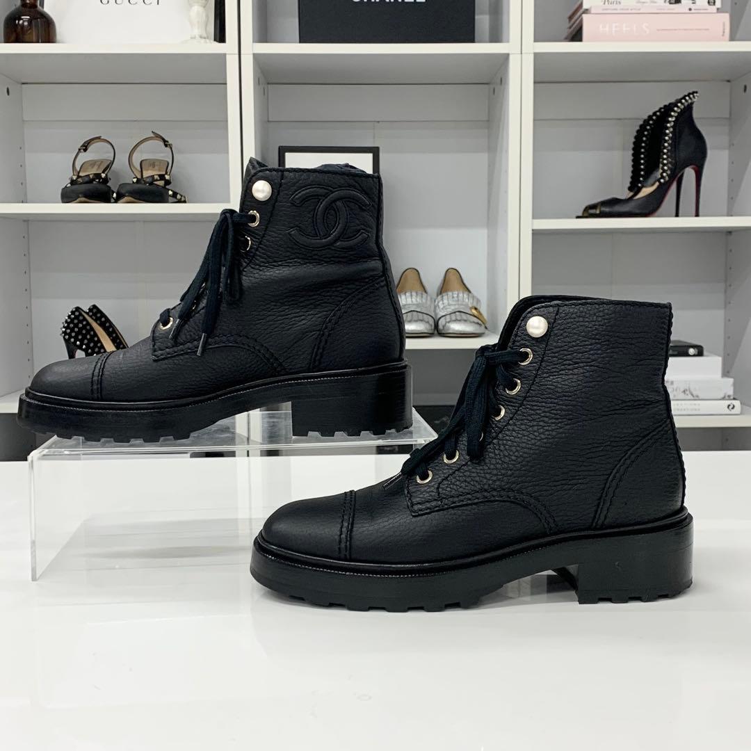Chanel CC Logo Leather Pearl Lace-up Short Boots Black — view 2