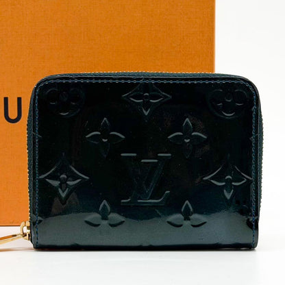 Louis Vuitton Zippy Coin Purse Vernis Green Monogram — view 2