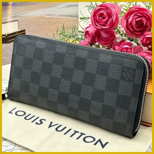 Louis Vuitton Damier Graphite Vertical Zippy Wallet