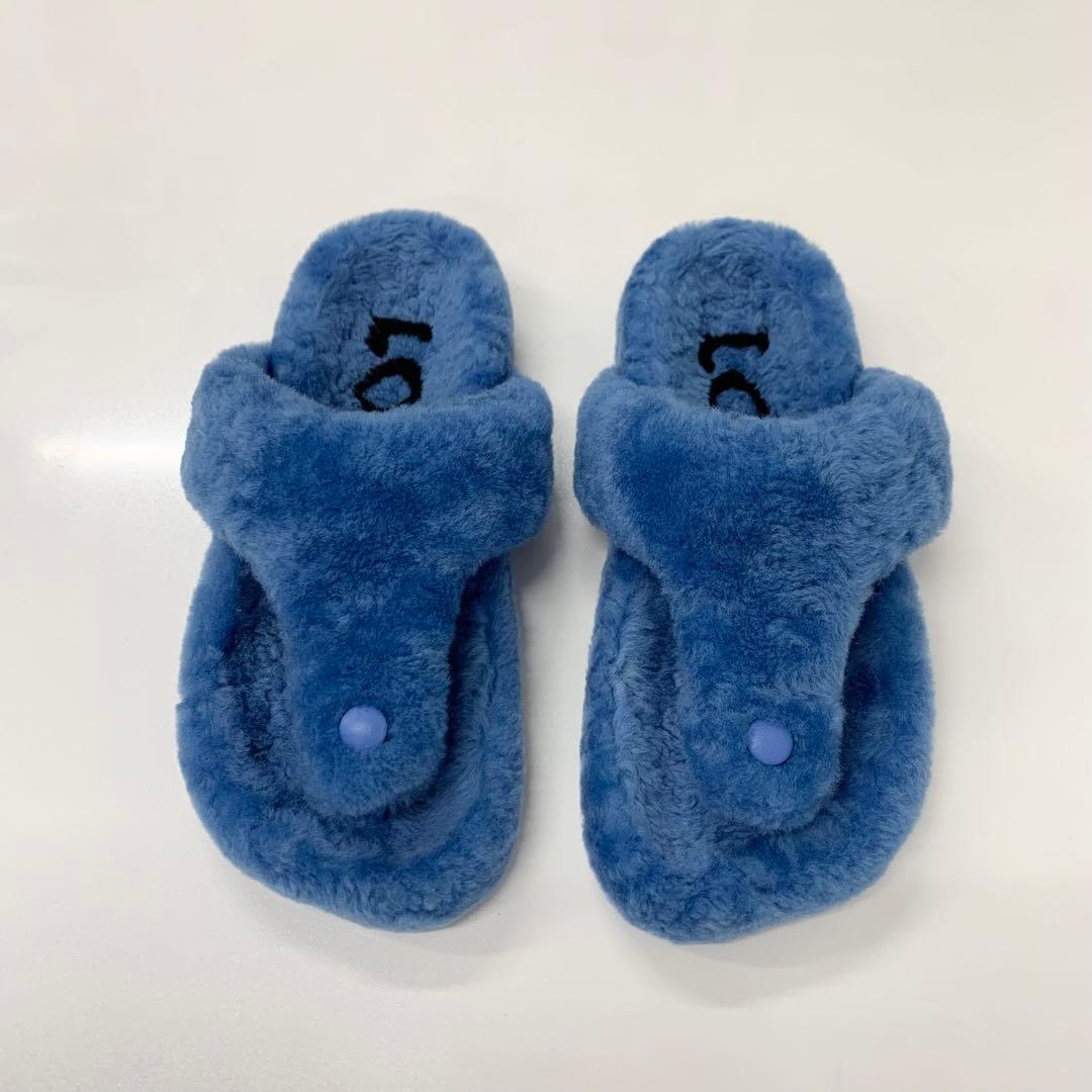 Loewe Shearling Thong Flat Sandals Blue — view 2