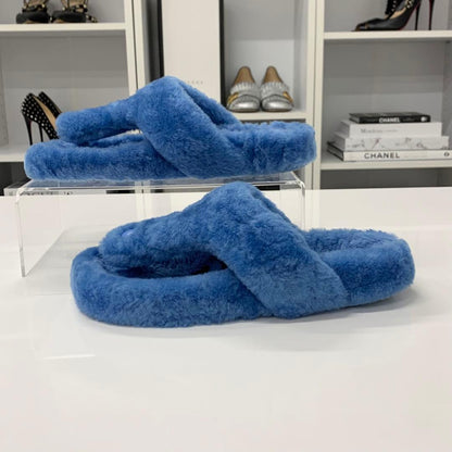Loewe Shearling Thong Flat Sandals Blue — view 3