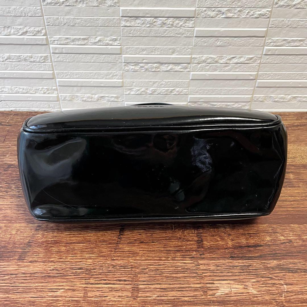 Prada Patent Patent Leather Hand Bag Kiss Lock Black — view 3