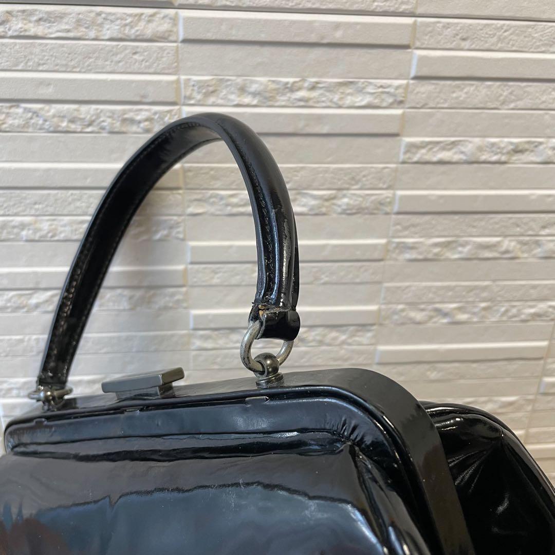 Prada Patent Patent Leather Hand Bag Kiss Lock Black — view 6