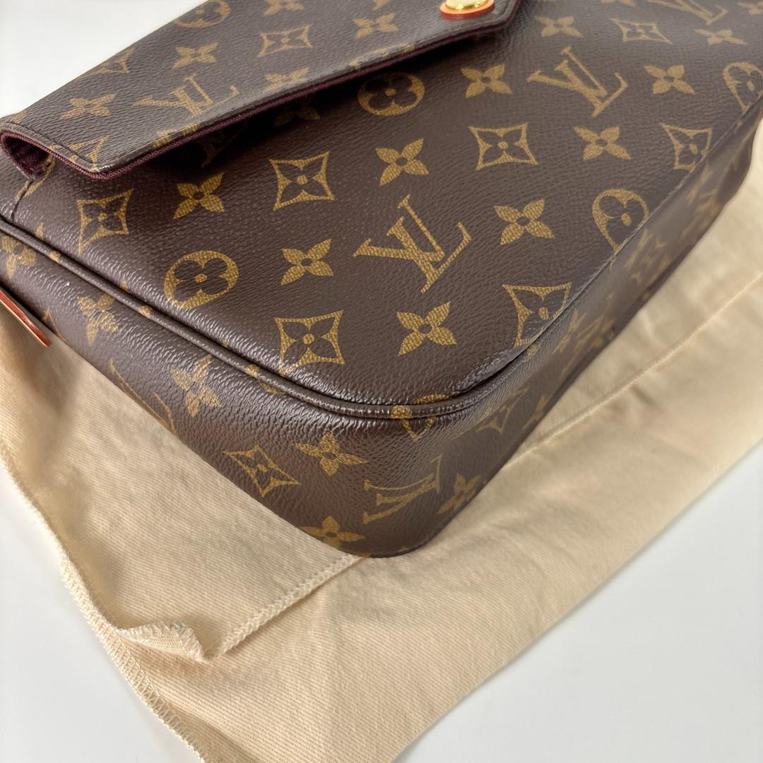 Unused Louis Vuitton Mabillon Shoulder Bag Handbag Monogram