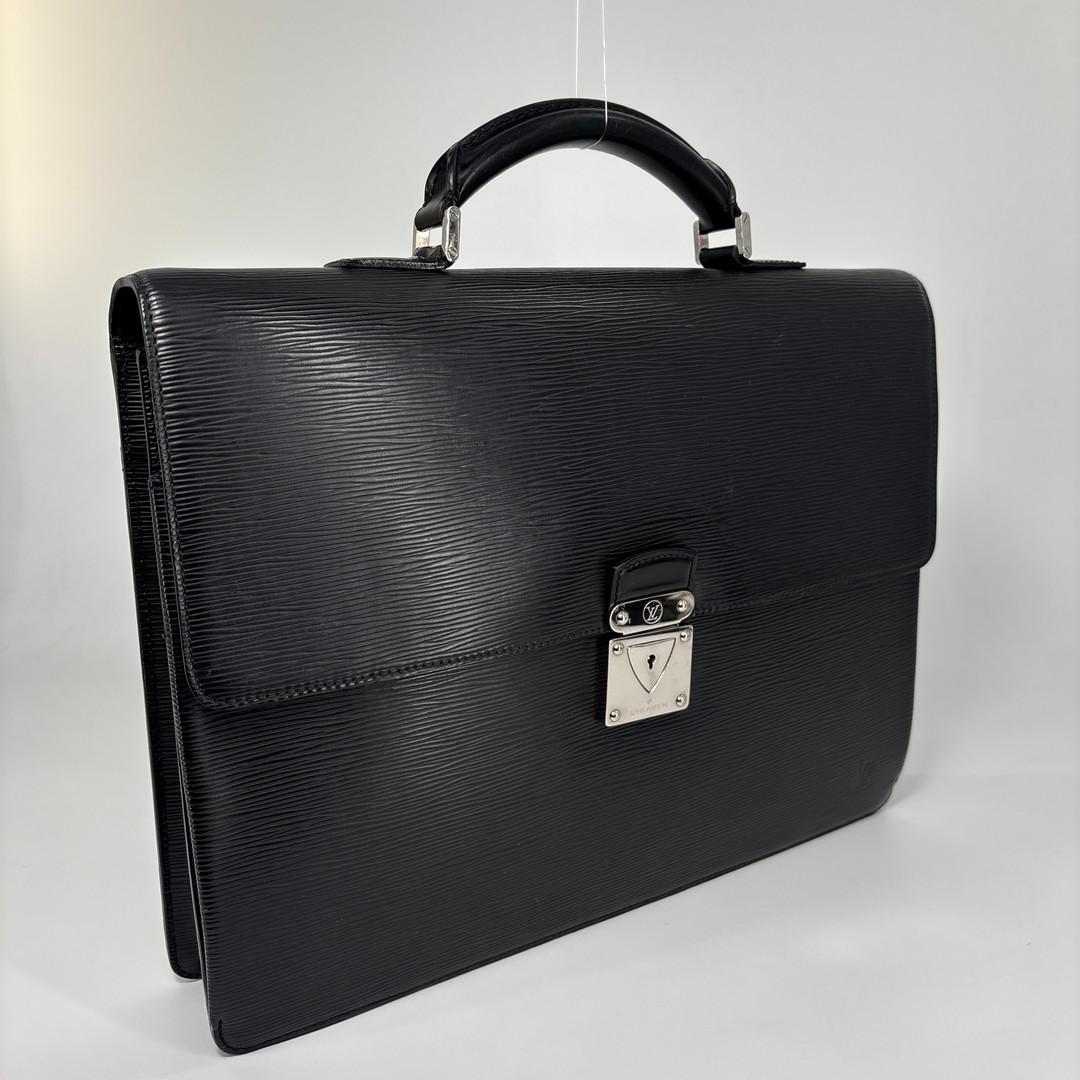 Louis Vuitton Super Epi Robusto 1 Black Leather Business Bag — view 3