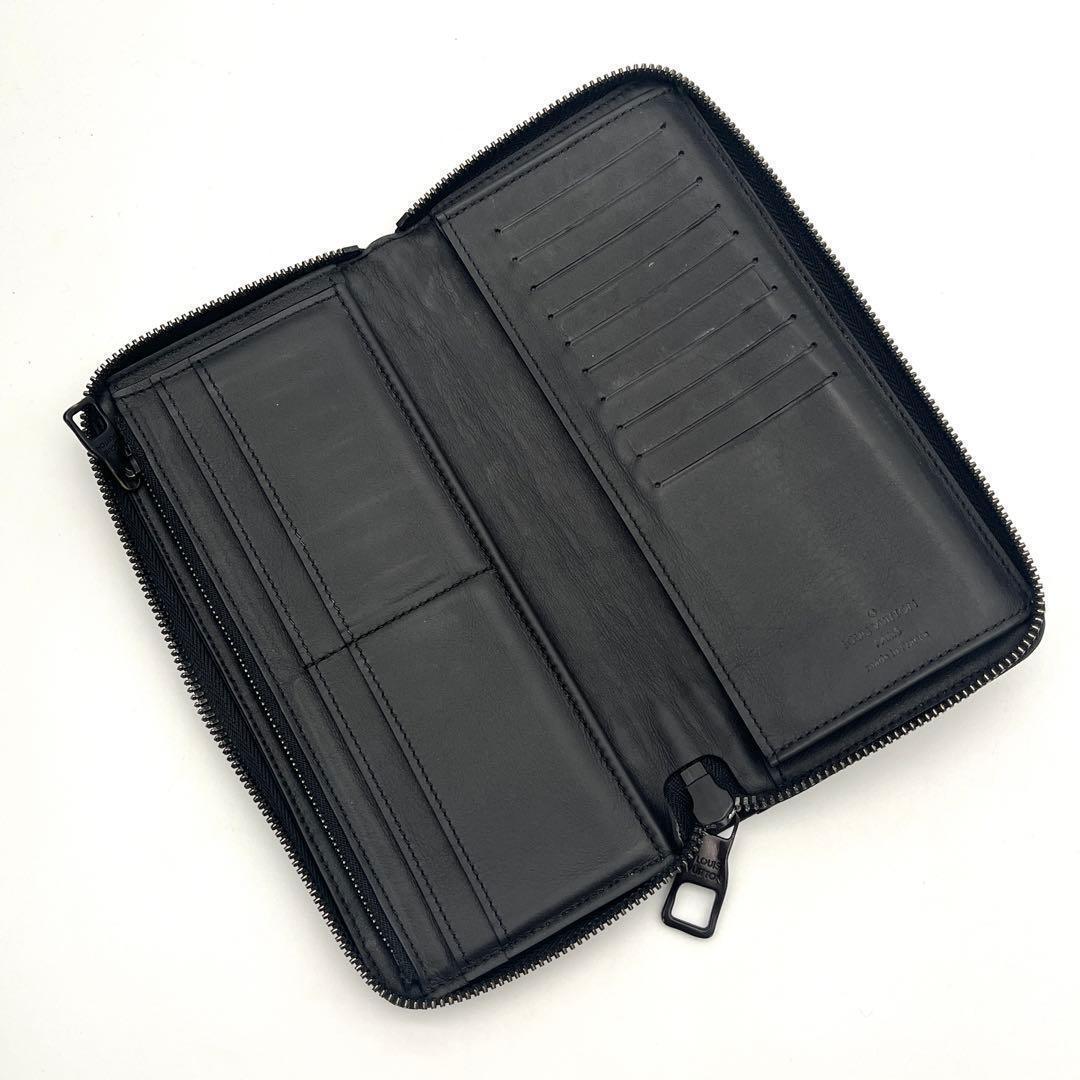 Louis Vuitton IC Yes Monogram Taurillon Zippy Vertical Wallet — view 3