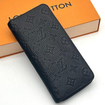 Louis Vuitton IC Yes Monogram Taurillon Zippy Vertical Wallet — view 9