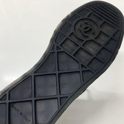 Chanel CC Logo Suede Nylon Sneakers Black — view 9