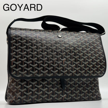 Goyard Capetien MM Messenger Monogram Shoulder Bag