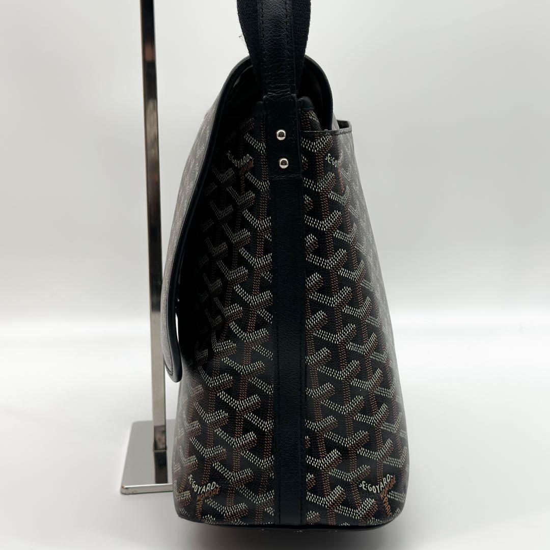 Goyard Capetien MM Messenger Monogram Shoulder Bag — view 5