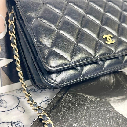 Chanel Quilted Chain Wallet Lambskin — view 3