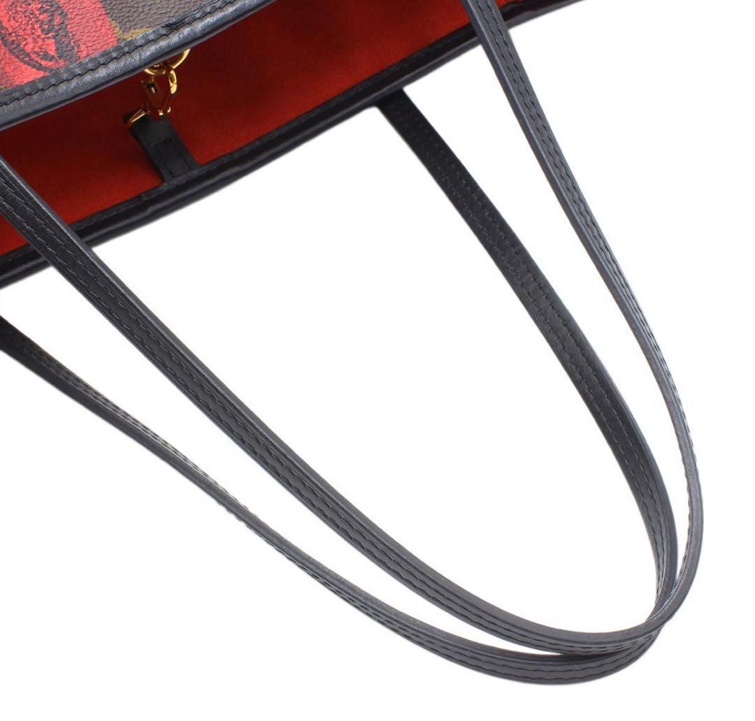 Louis Vuitton Neverfull MM Tote — view 6