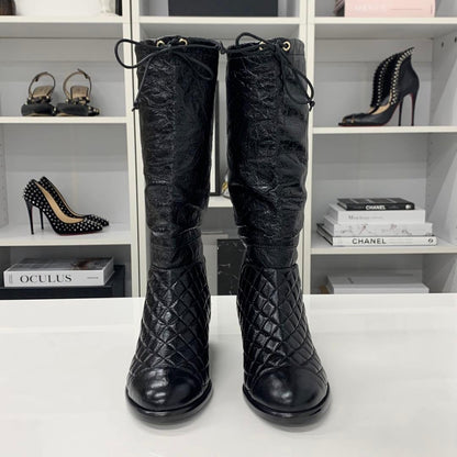 Chanel CC Logo Quilted Leather Wrinkled Long Boots — view 4