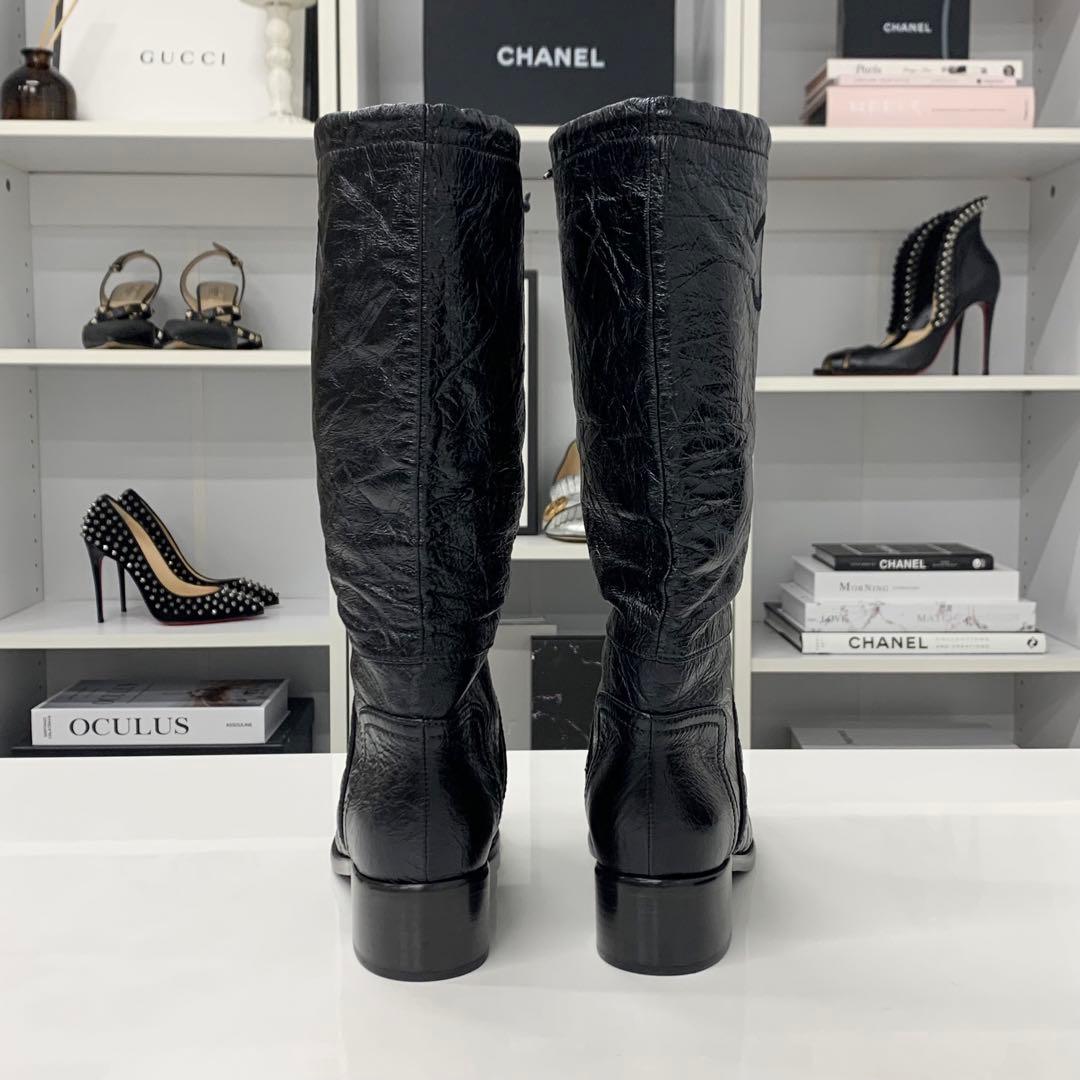 Chanel CC Logo Quilted Leather Wrinkled Long Boots — view 6