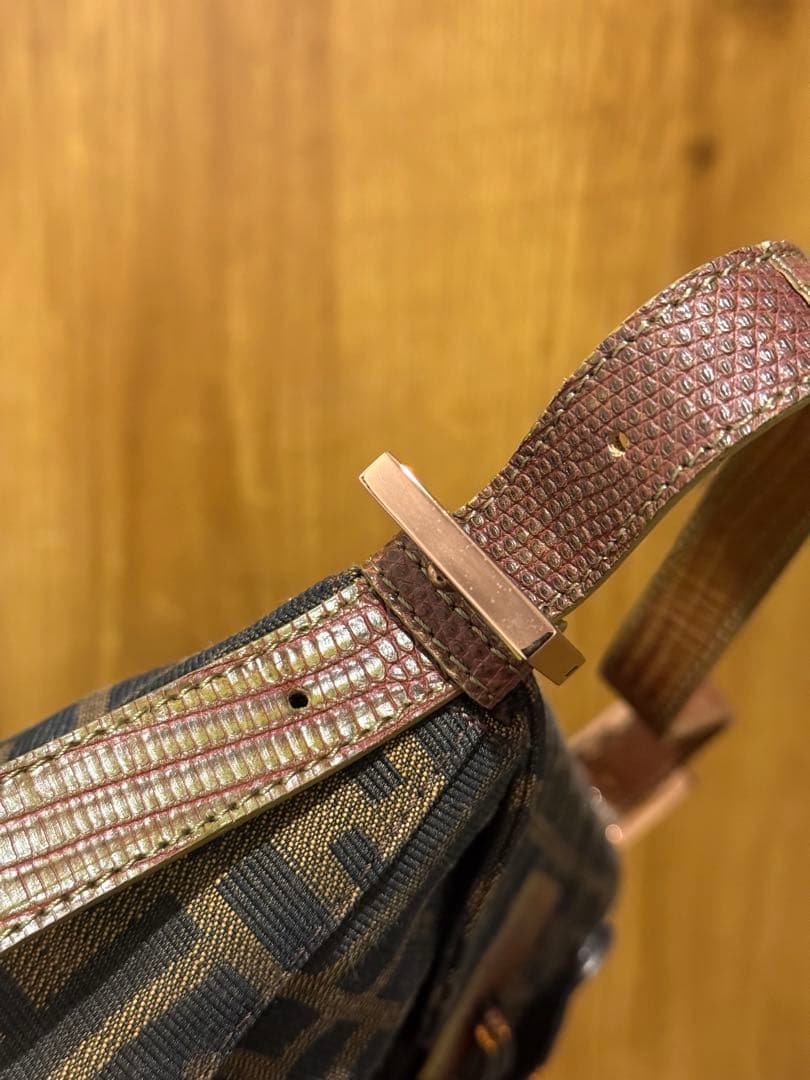 Fendi Baguette Shoulder Bag — view 5