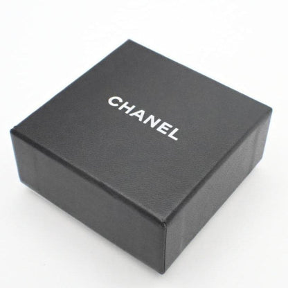 Chanel Brooch CC Logo Gold Vintage — view 4