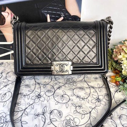 Chanel Quilted Black Chain Shoulder — view 2