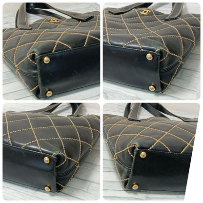Chanel Wild Stitch Tote Calfskin Black — view 5