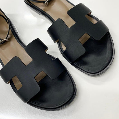 Hermes Santorini Leather Strap Flat Sandals Black — view 9