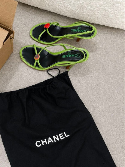 Chanel Ladybug Sandals Green Vintage — view 5