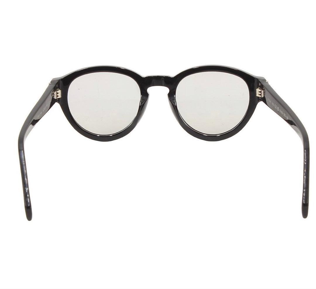 Louis Vuitton LV Glide Round Sunglasses Eyewear — view 3