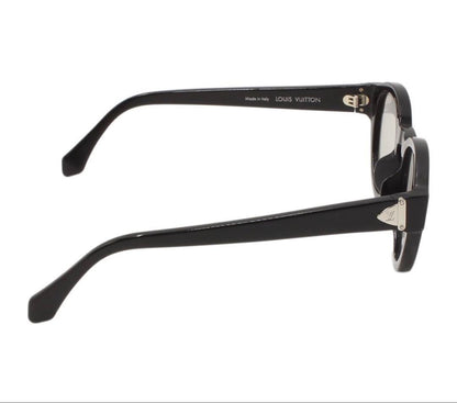 Louis Vuitton LV Glide Round Sunglasses Eyewear — view 4