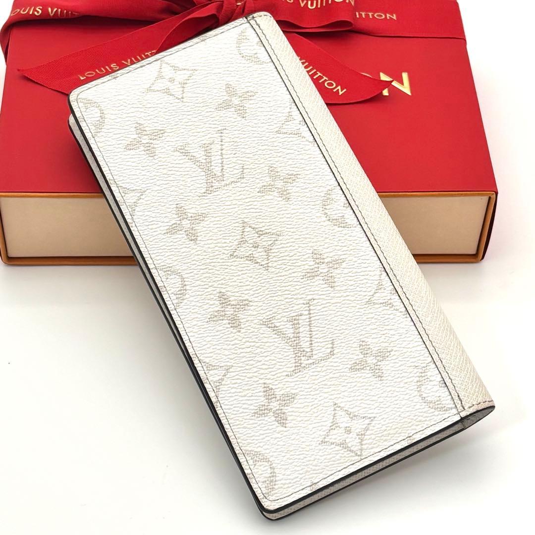 Louis Vuitton Wallet Portefeuille Brazza NM Taigarama White — view 2