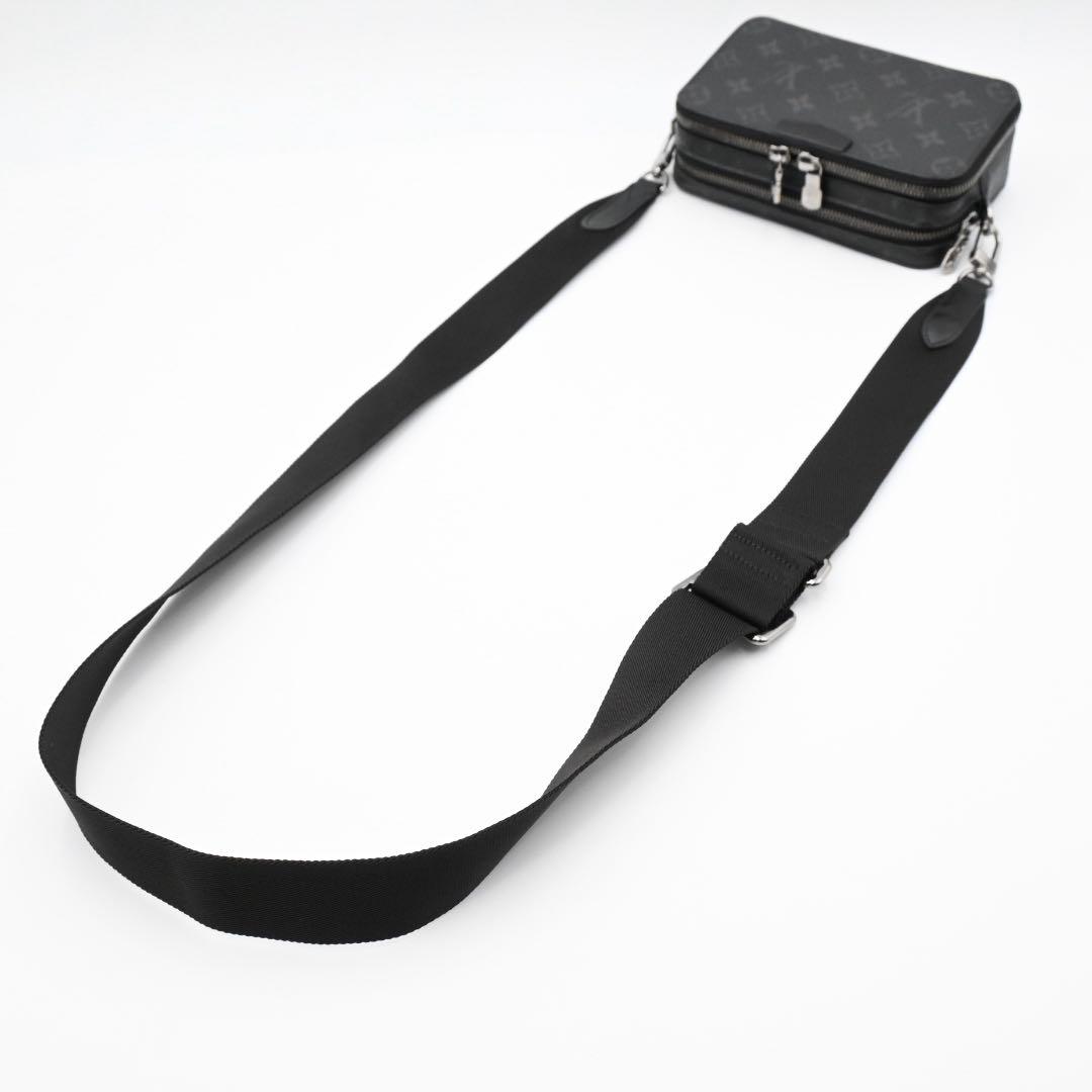 Louis Vuitton Eclipse Alpha Wearable Wallet Shoulder Bag — view 4