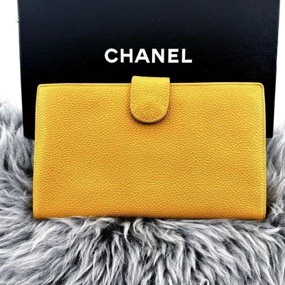 Chanel Wallet Coco Stitch Jumbo CC Logo Caviar Kiss Lock — view 2