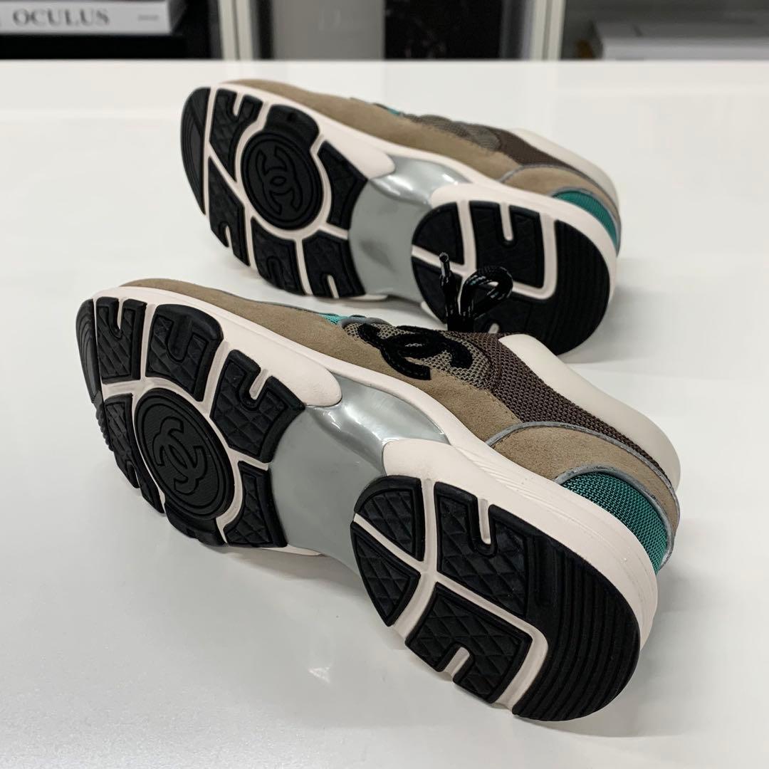 Chanel CC Logo Mesh Suede Leather Sneakers Brown — view 7
