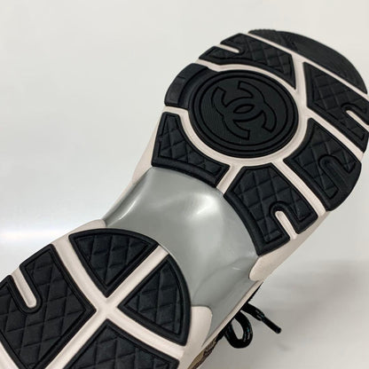 Chanel CC Logo Mesh Suede Leather Sneakers Brown — view 9