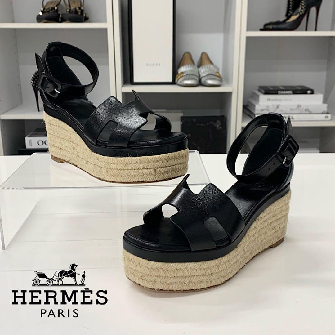 Hermes Elda Leather Wedge Sole Strap Sandals Black