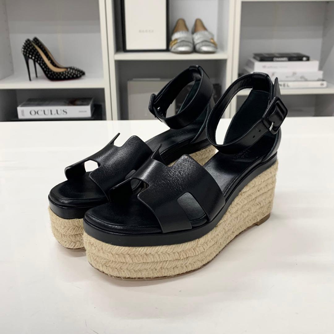 Hermes Elda Leather Wedge Sole Strap Sandals Black — view 3