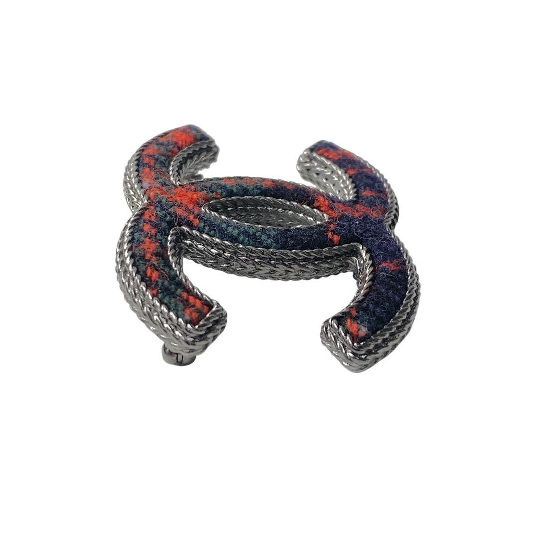 Chanel CC Logo Tweet Brooch