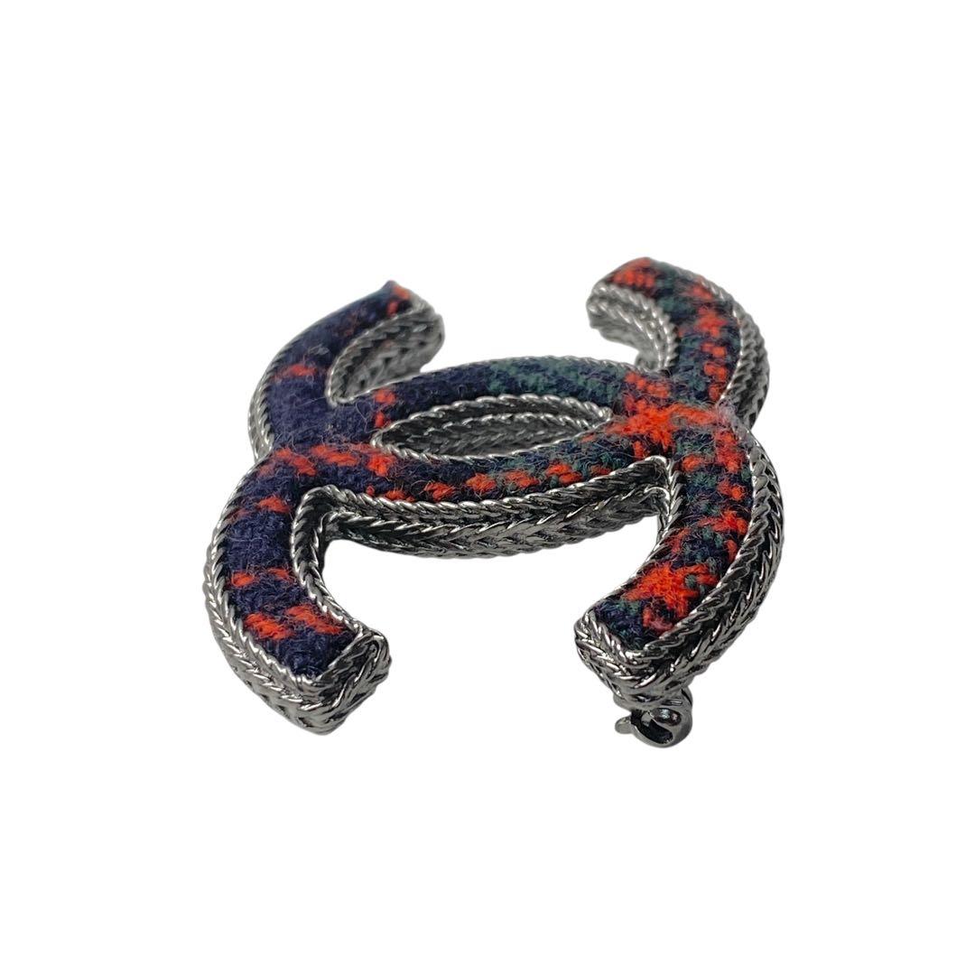 Chanel CC Logo Tweet Brooch