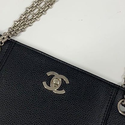 Chanel Caviar Leather CC Logo Chain Tote Black