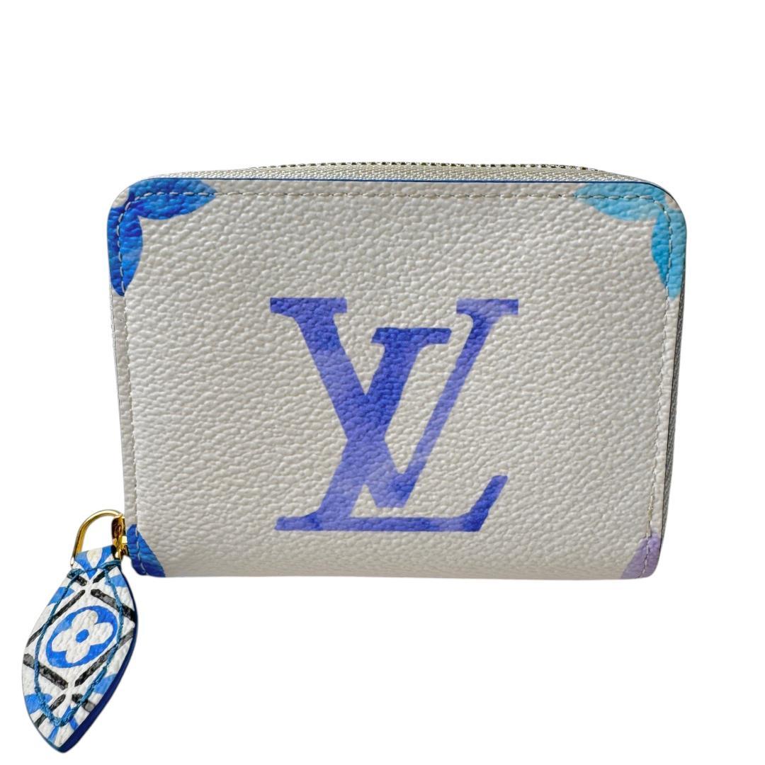 Louis Vuitton Zippy Coin Purse by the Pool — view 2