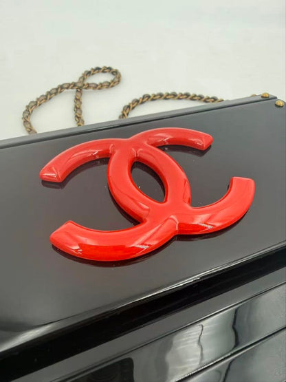 Chanel Acrylic Flap Bag Black Red CC — view 3